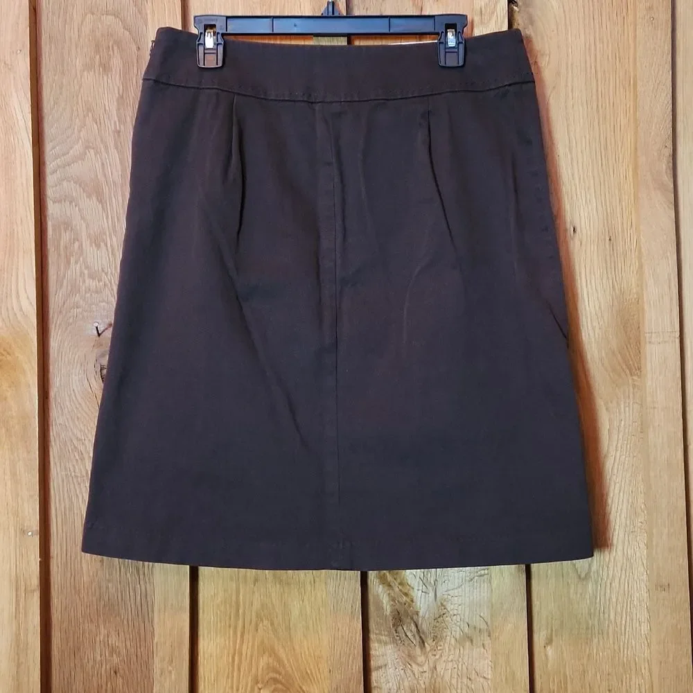 GAP Vintage A-line Stretch Knee Length Center Pleat Skirt, Size 10, Dark Brown